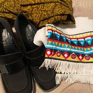 Gucci Black Loafers with Multicolor Fringe Accent